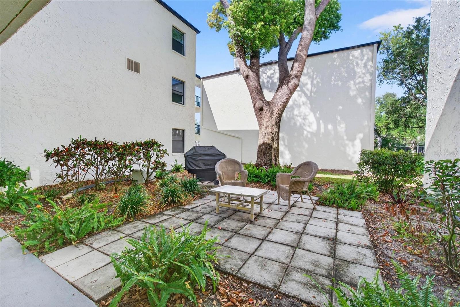 Image 27 of 44 For 14130 Rosemary Lane 4105