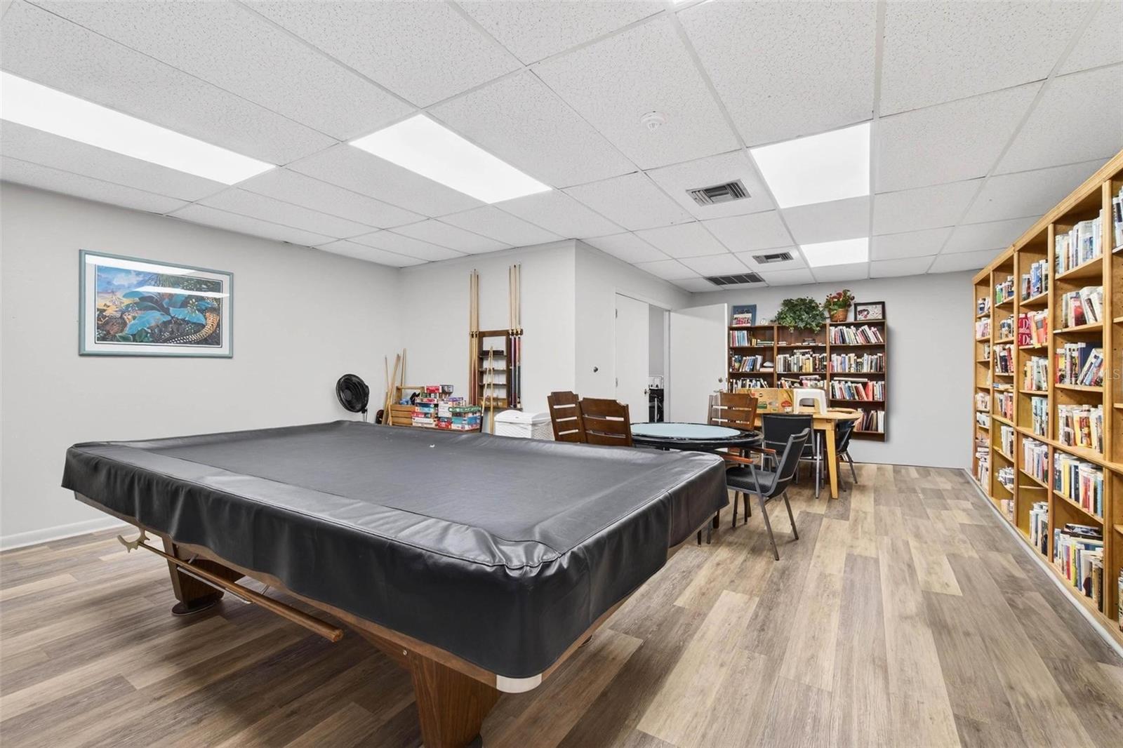 Image 34 of 44 For 14130 Rosemary Lane 4105