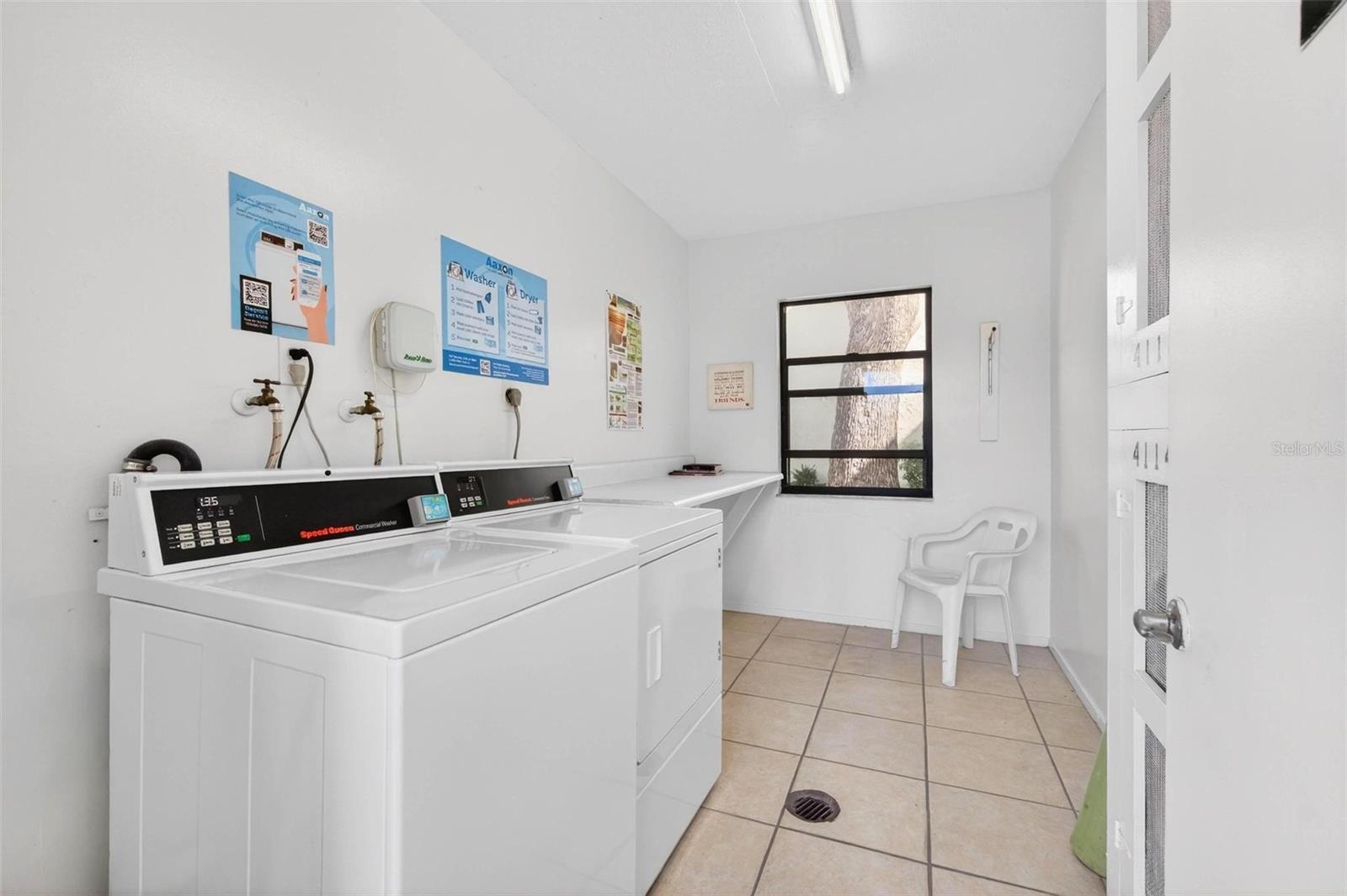 Image 35 of 44 For 14130 Rosemary Lane 4105