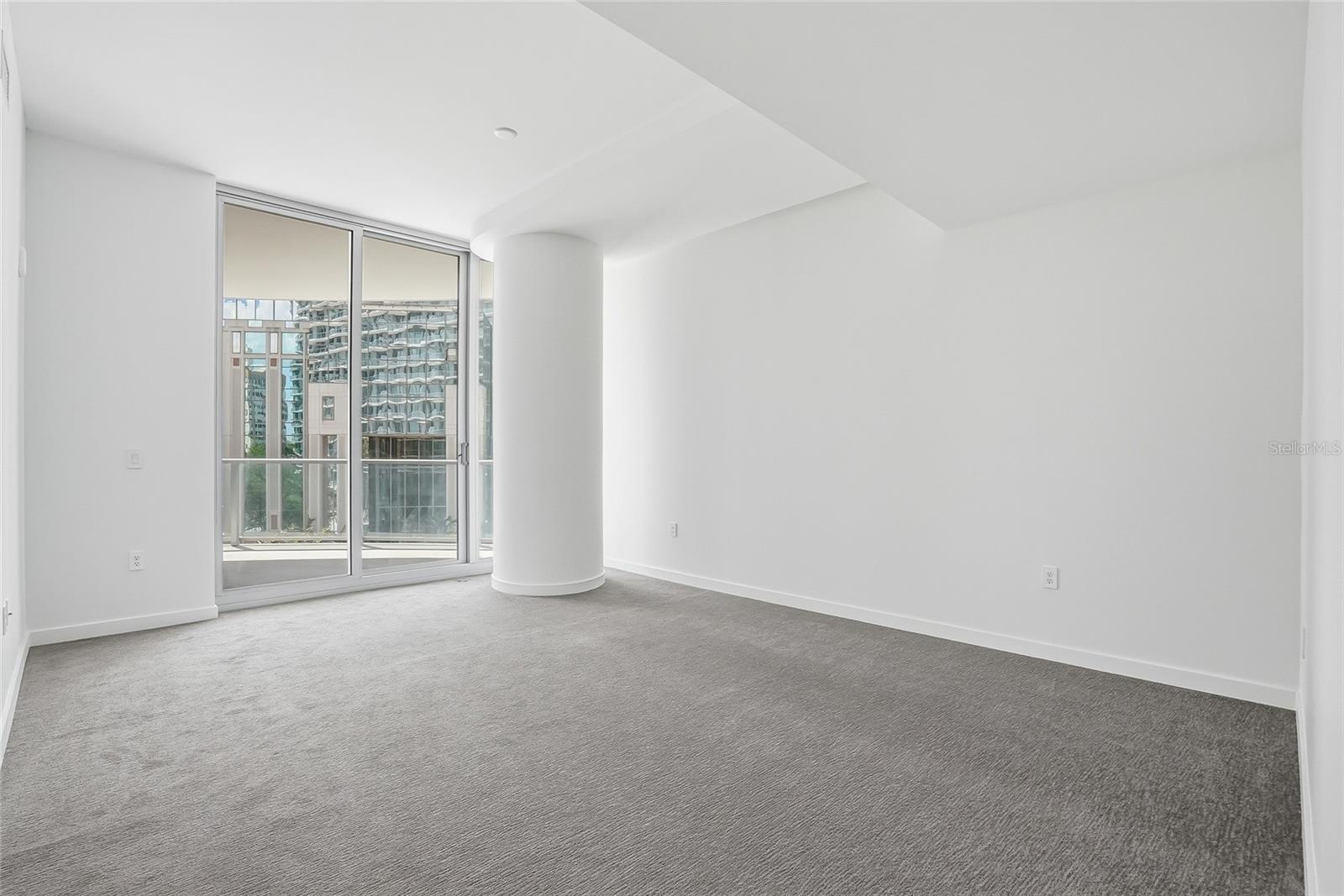 Listing photo id 20 for 400 Central Avenue 301