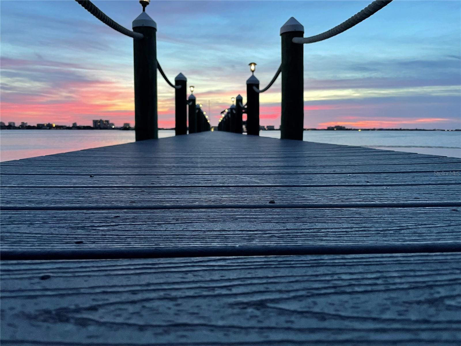 Listing photo id 28 for 202 Fairmont Street