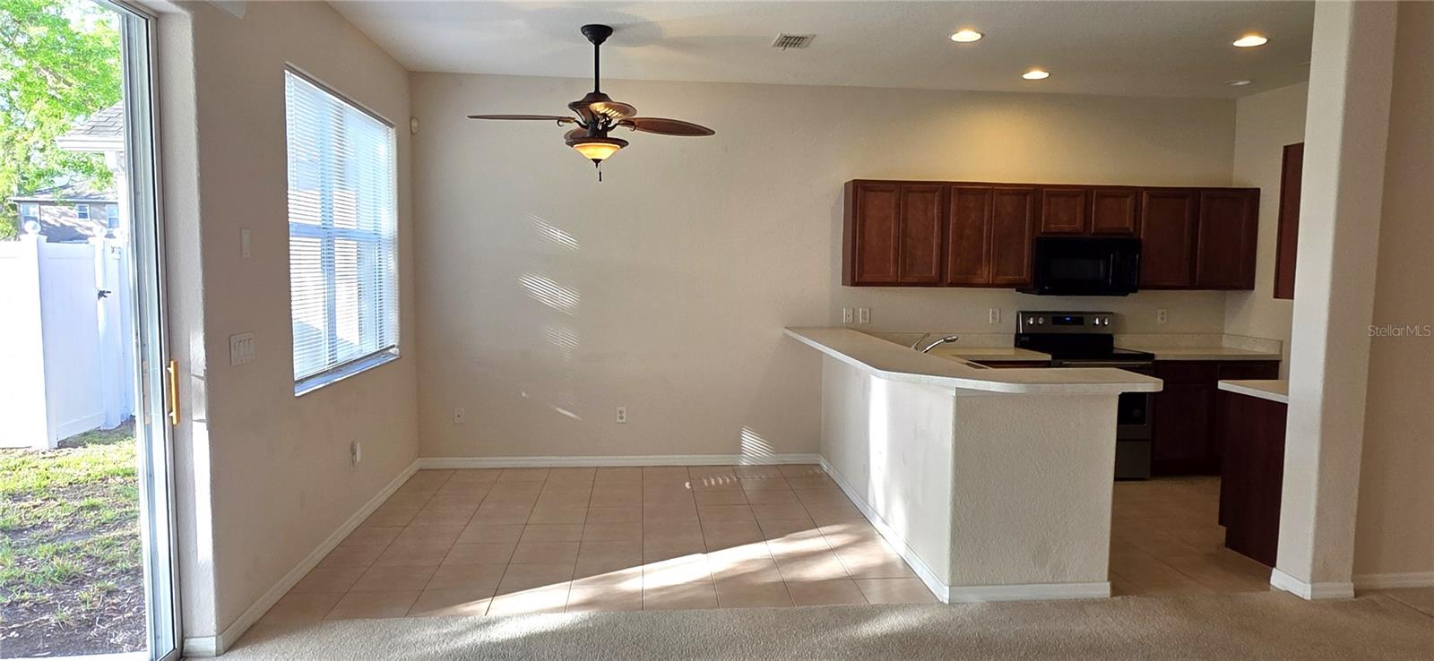 Image 18 of 62 For 10906 Tree Cactus Loop