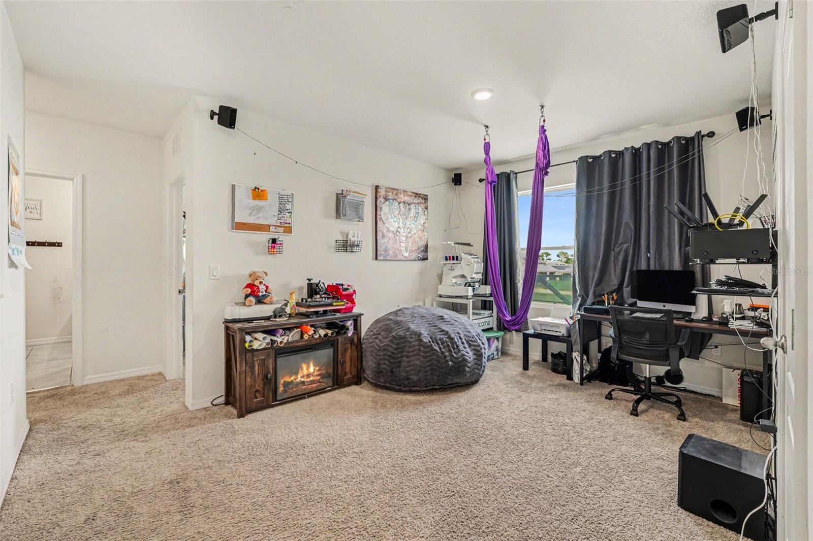 Image 13 of 30 For 502 Autumn Stream Drive