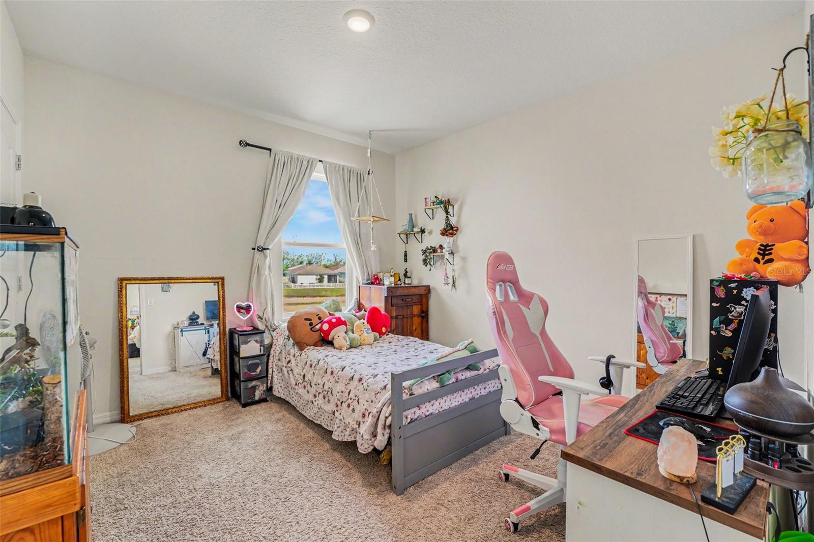 Image 23 of 30 For 502 Autumn Stream Drive