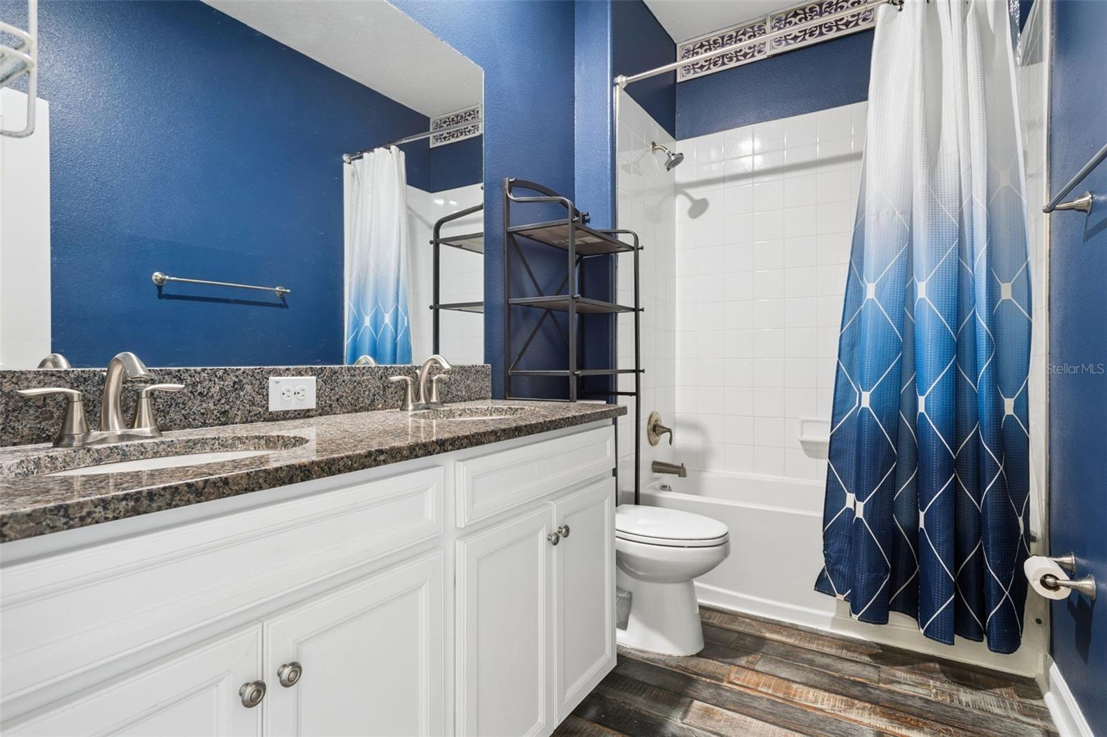 Image 14 of 38 For 21922 Crest Meadow Drive