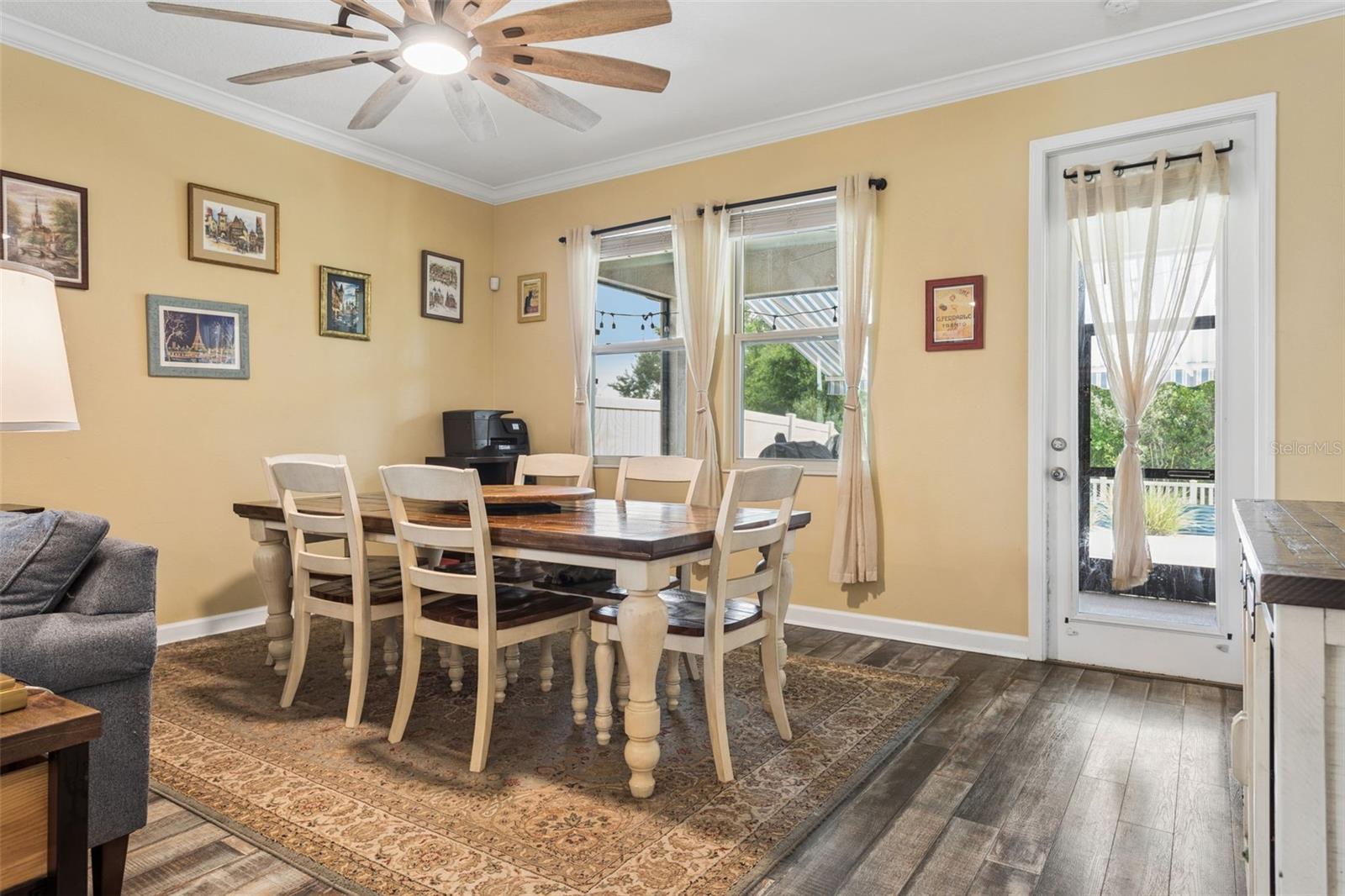 Image 7 of 38 For 21922 Crest Meadow Drive