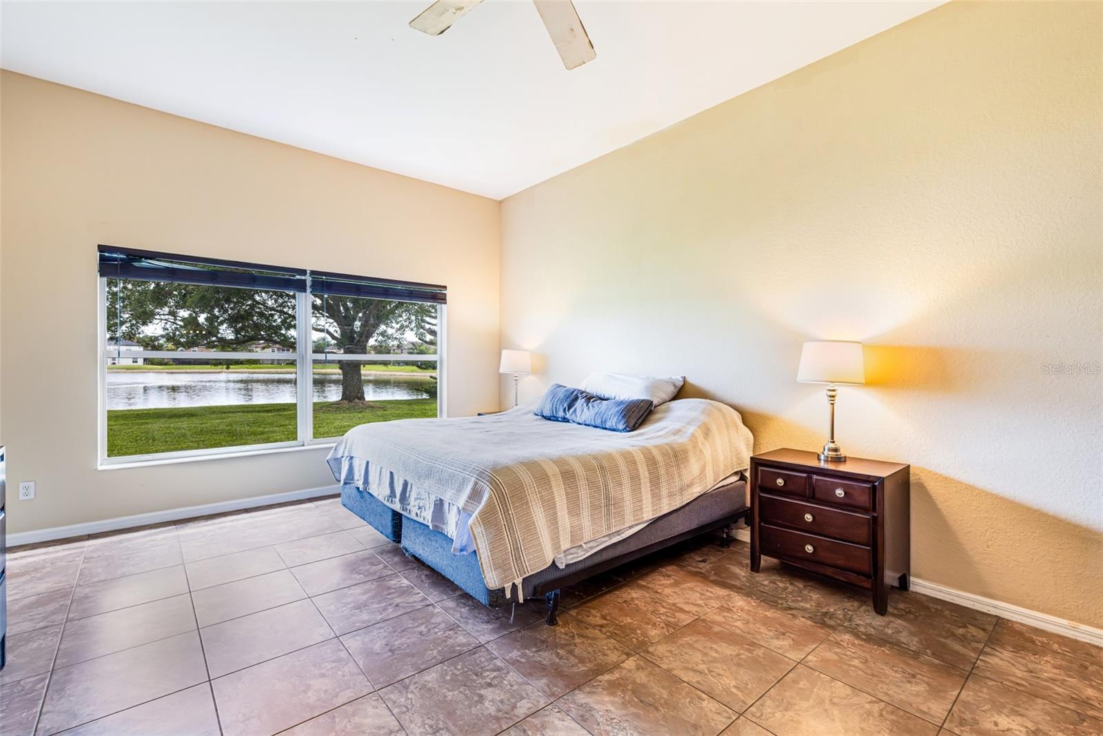 Image 14 of 34 For 13451 Hampton Park Court