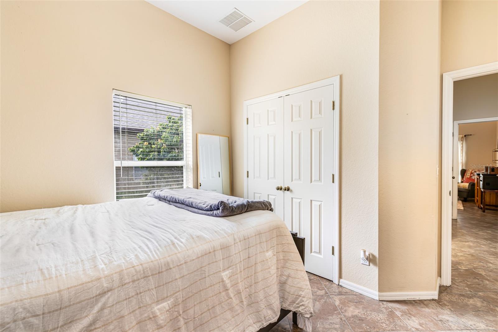 Image 19 of 34 For 13451 Hampton Park Court