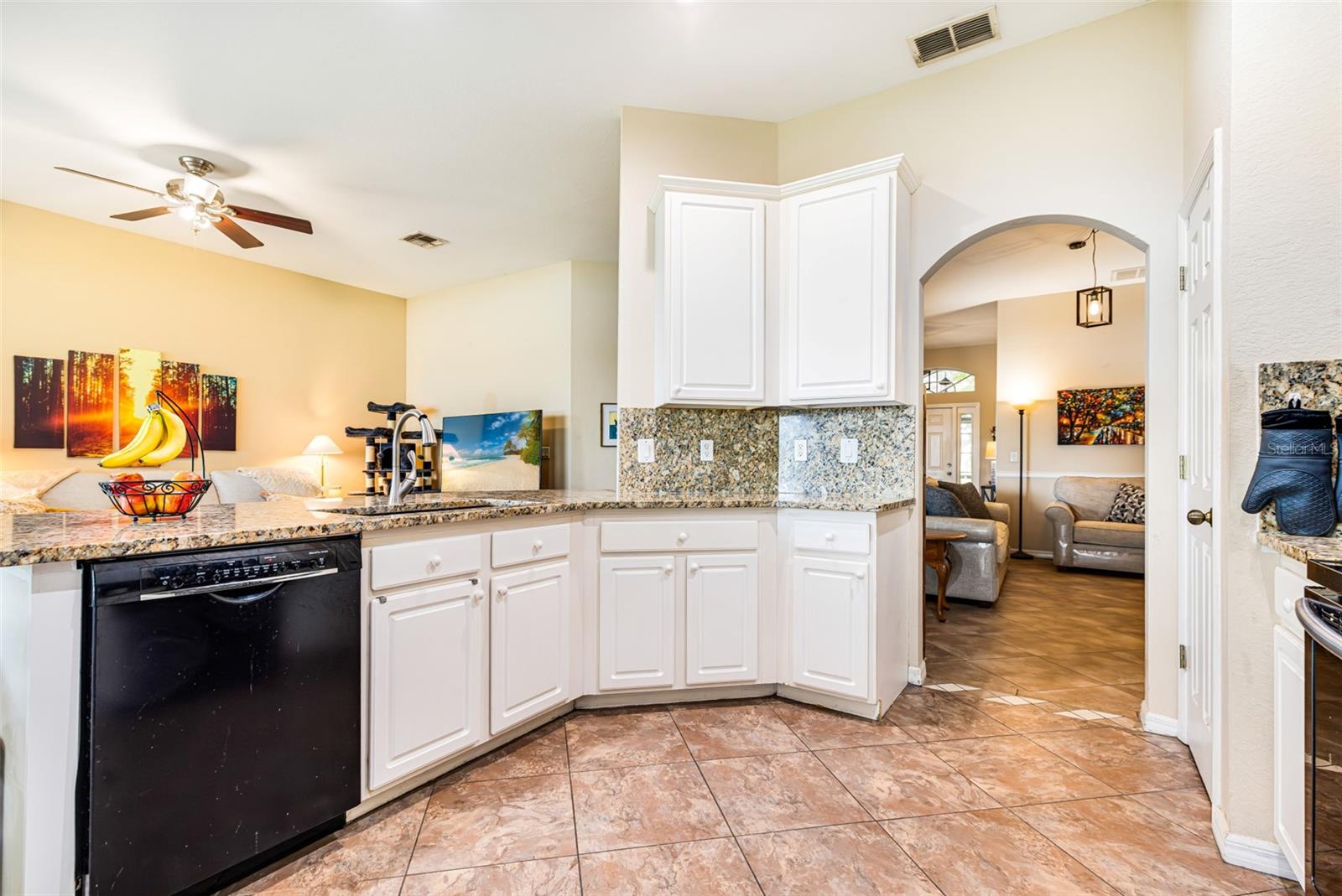 Image 8 of 34 For 13451 Hampton Park Court