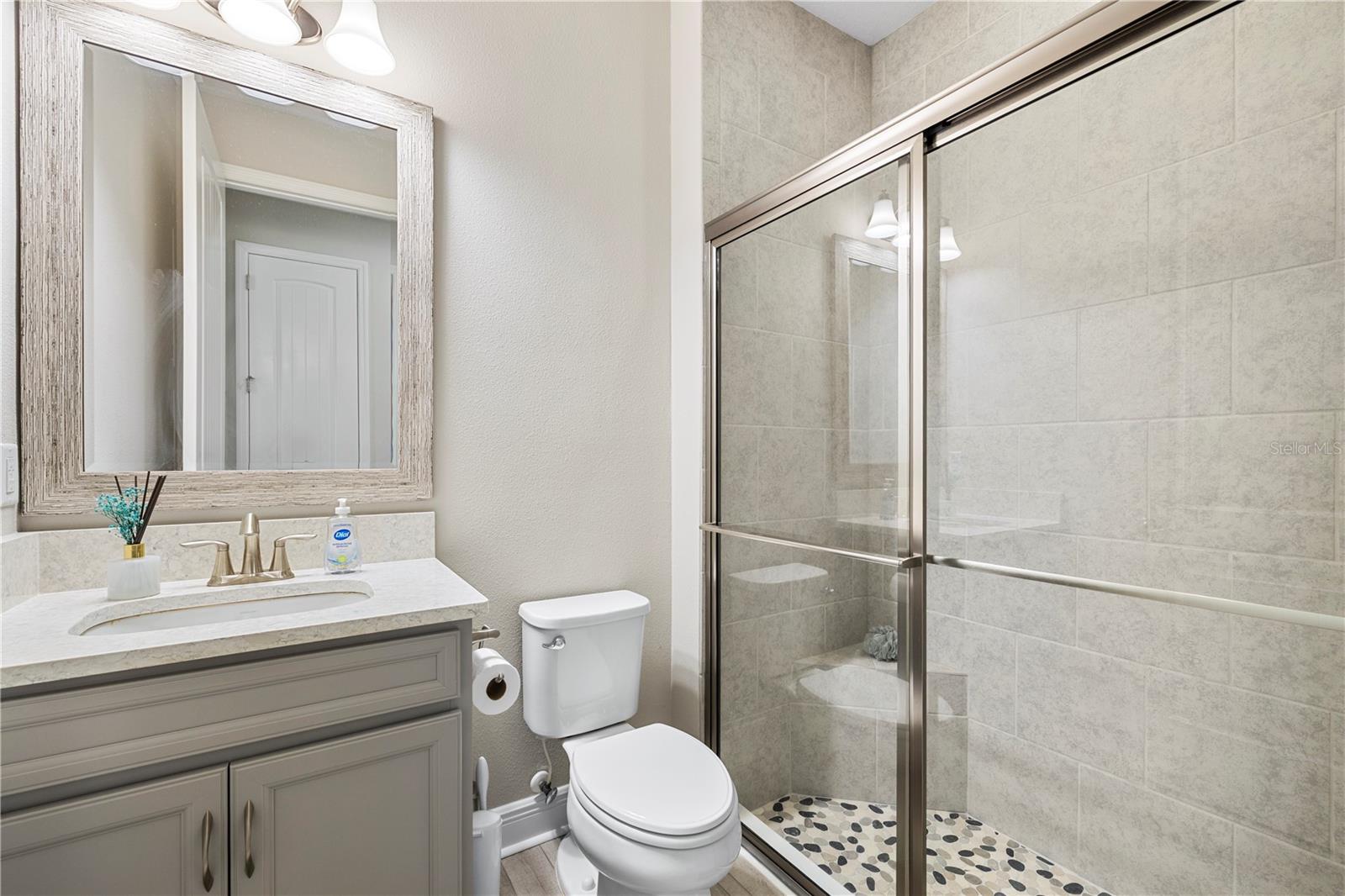 Listing photo id 19 for 4374 Tuner Bend