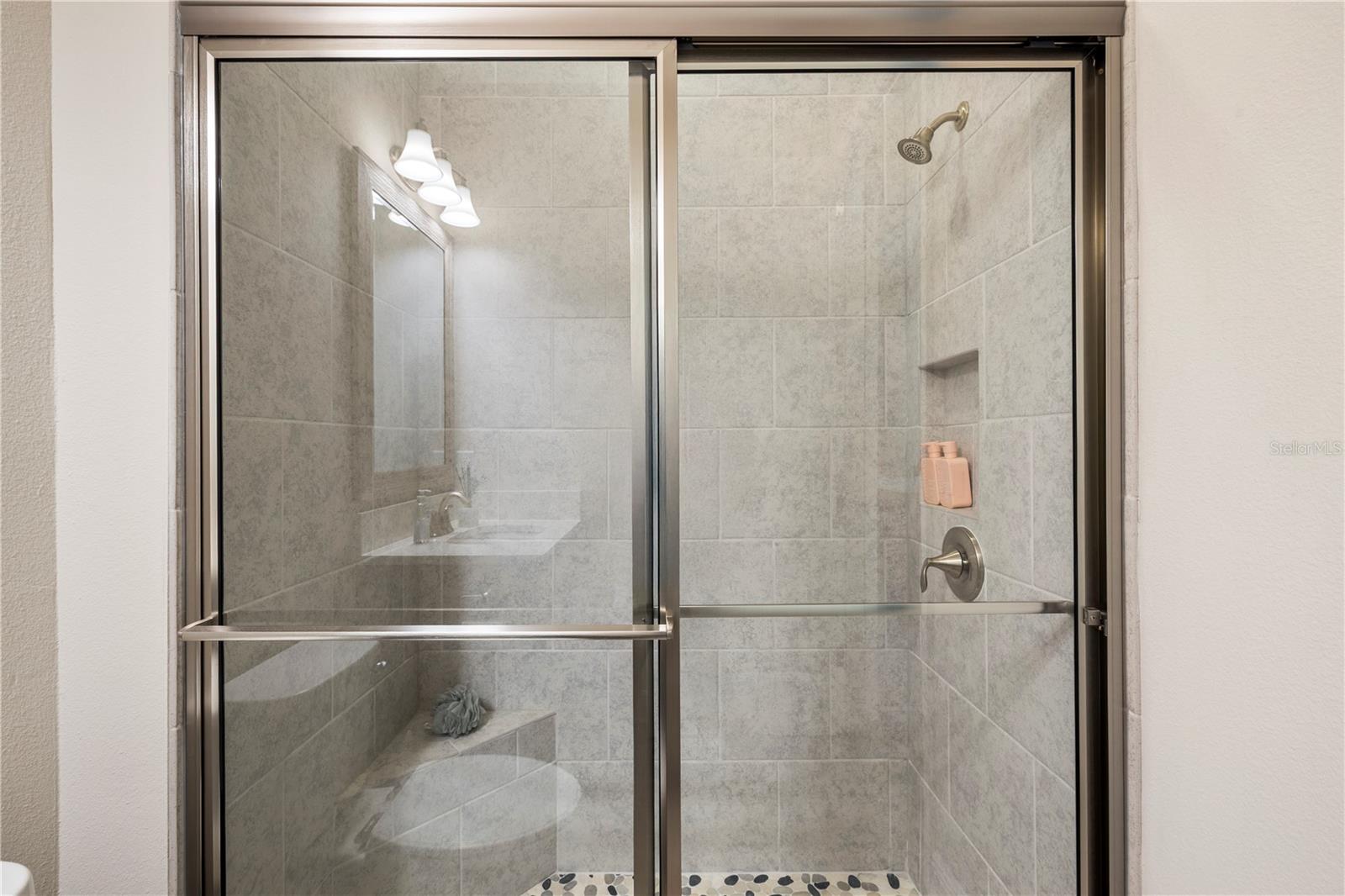 Listing photo id 20 for 4374 Tuner Bend