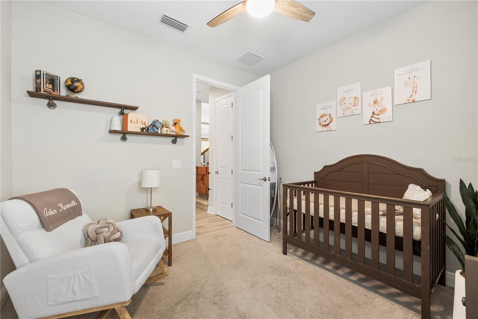 Listing photo id 22 for 4374 Tuner Bend