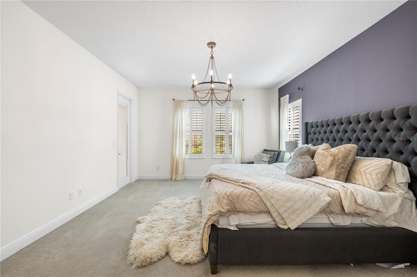 Listing photo id 31 for 4374 Tuner Bend