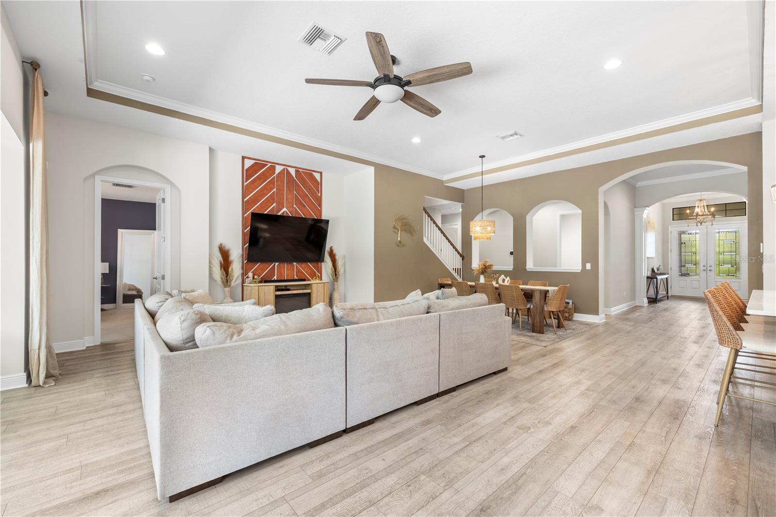 Listing photo id 38 for 4374 Tuner Bend