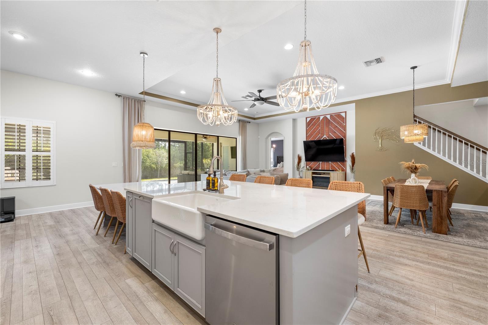 Listing photo id 52 for 4374 Tuner Bend