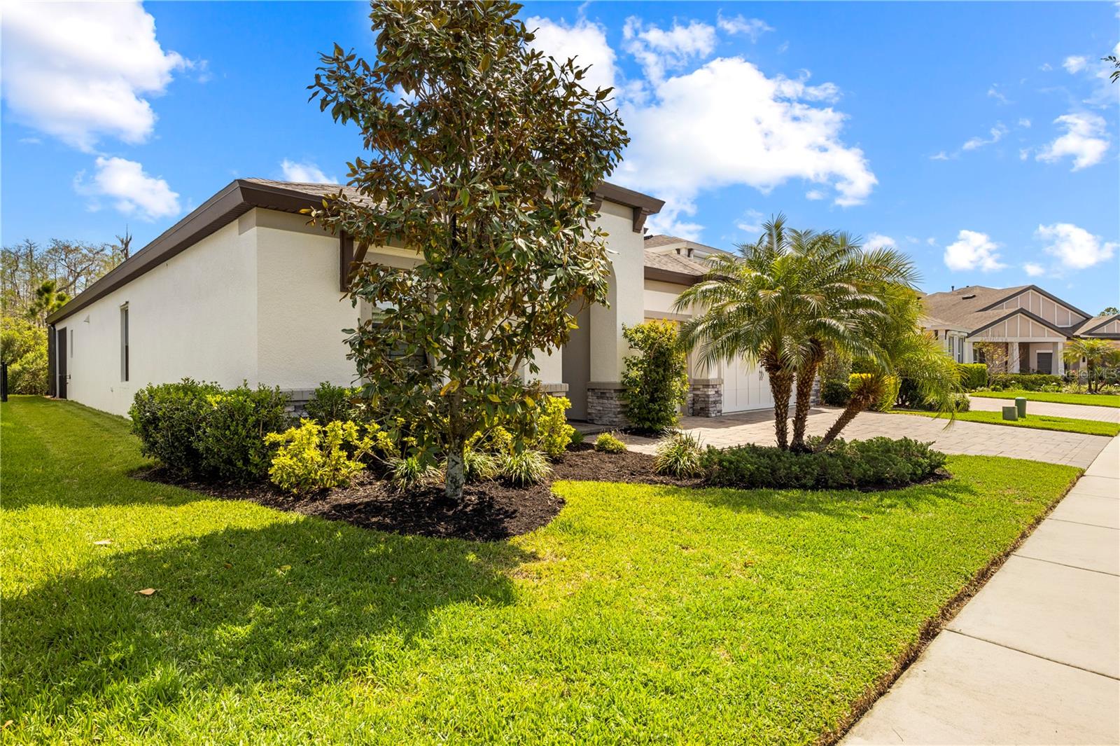 Listing photo id 66 for 4374 Tuner Bend