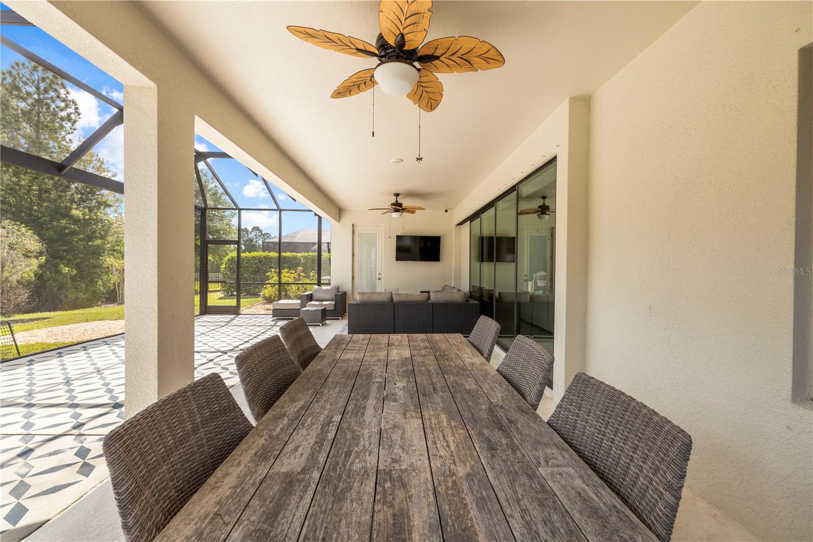 Listing photo id 70 for 4374 Tuner Bend