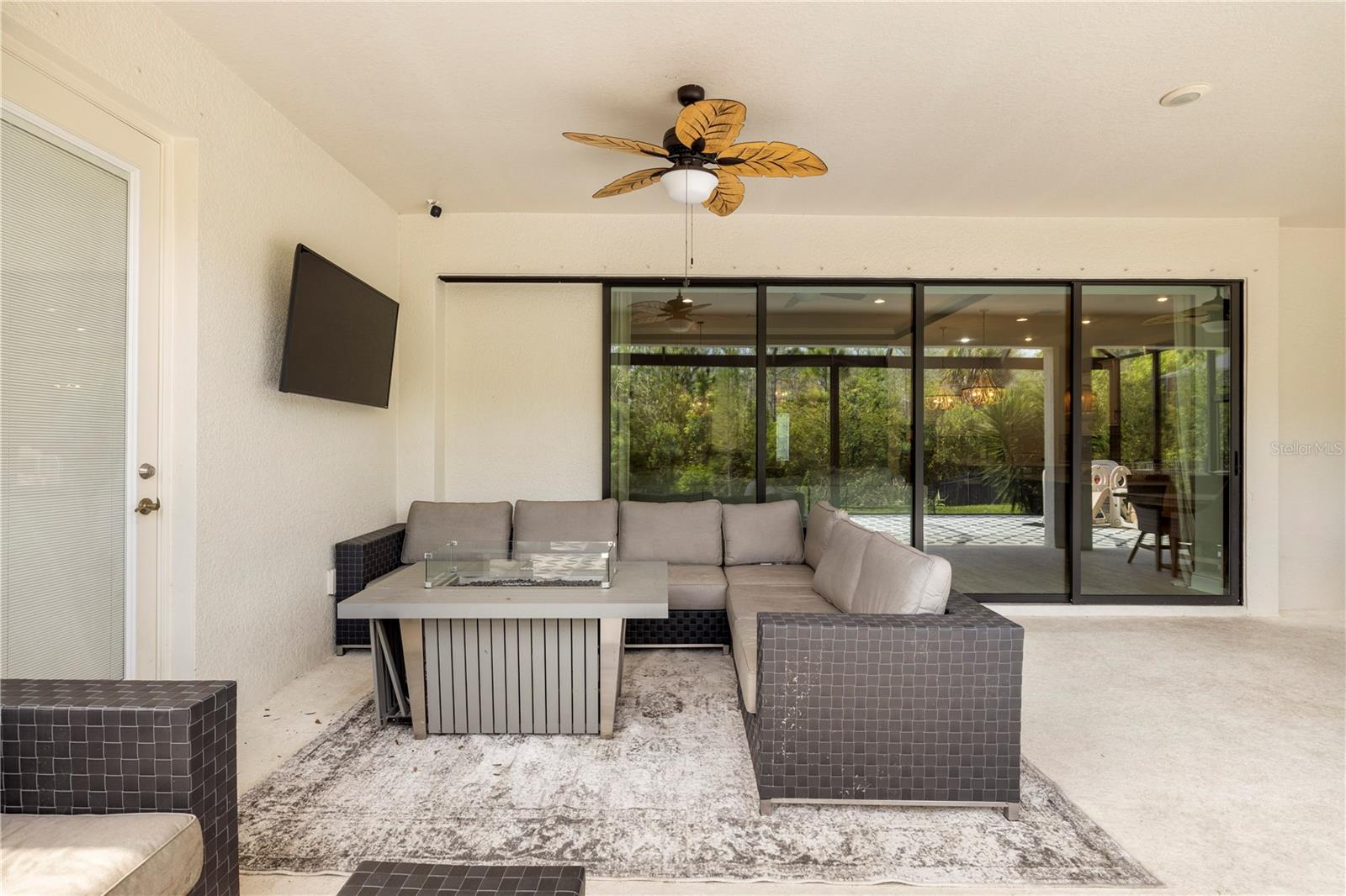 Listing photo id 72 for 4374 Tuner Bend