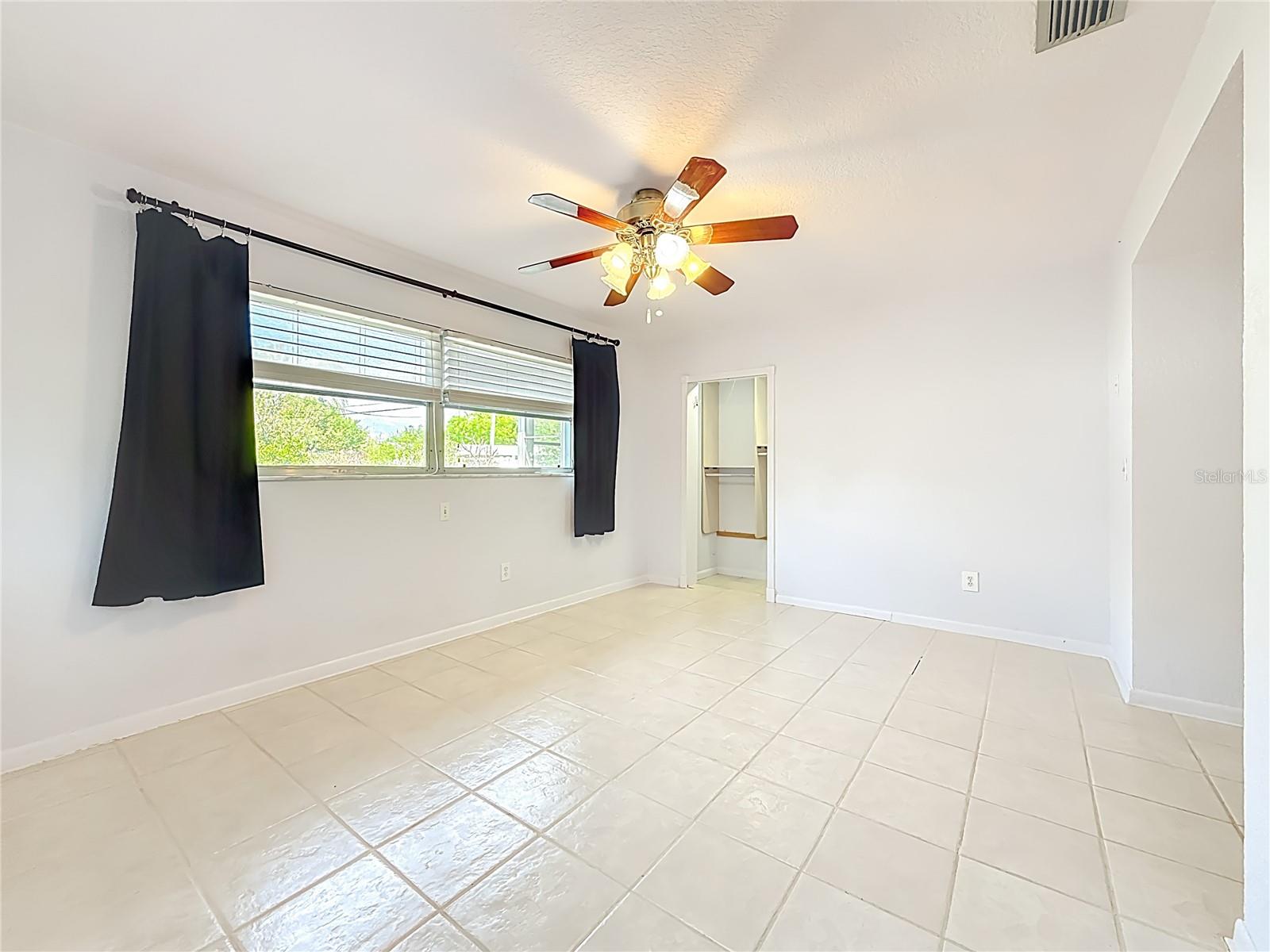 Image 16 of 30 For 2028 Imperial Way