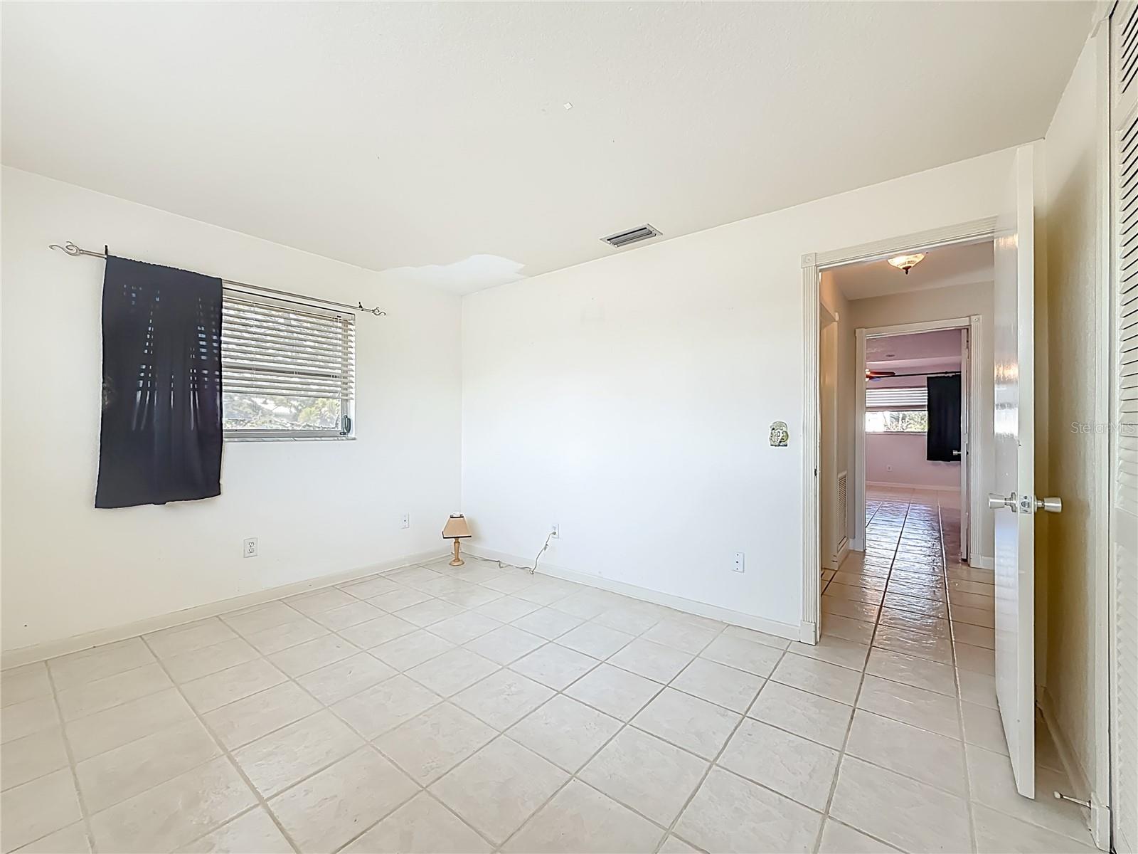 Image 20 of 30 For 2028 Imperial Way