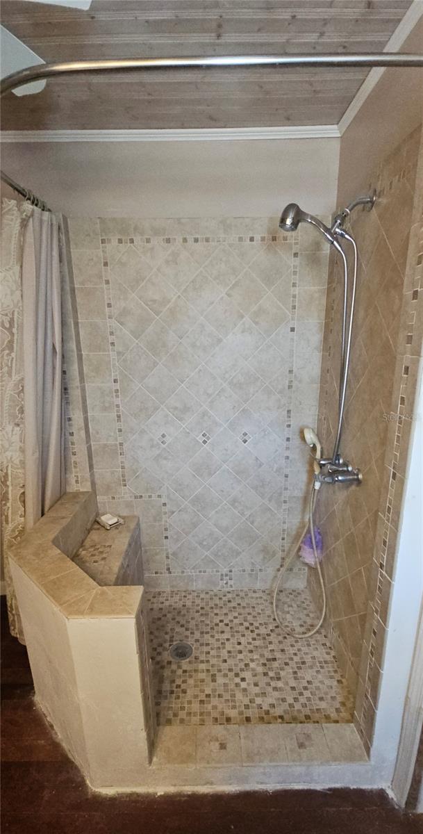 Image 33 of 89 For 13144 Coxswain Court