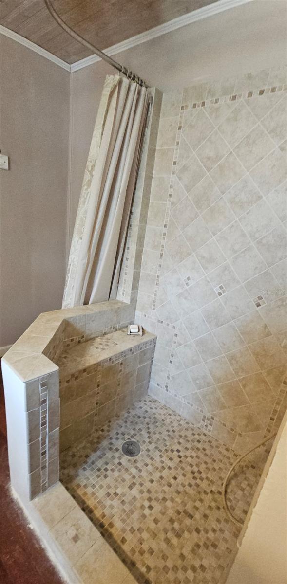 Image 34 of 89 For 13144 Coxswain Court