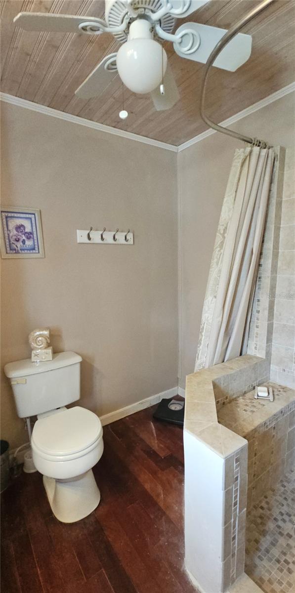 Image 43 of 89 For 13144 Coxswain Court