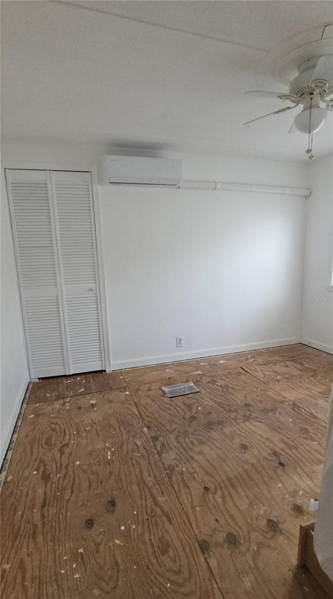 Image 47 of 89 For 13144 Coxswain Court