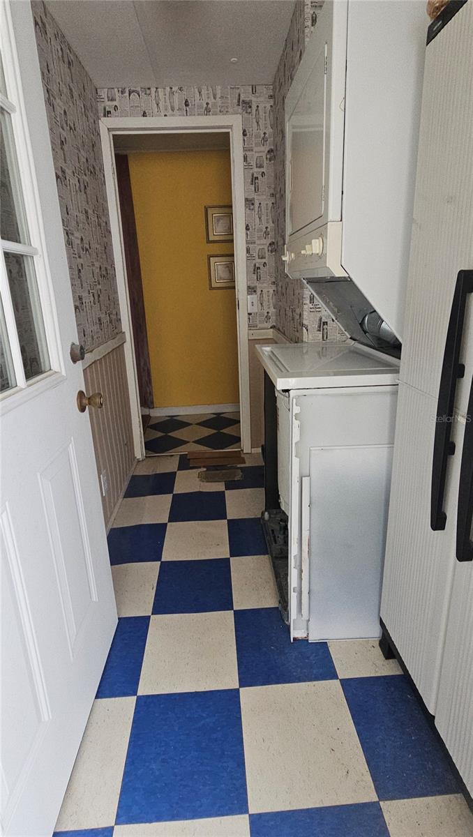 Image 53 of 89 For 13144 Coxswain Court