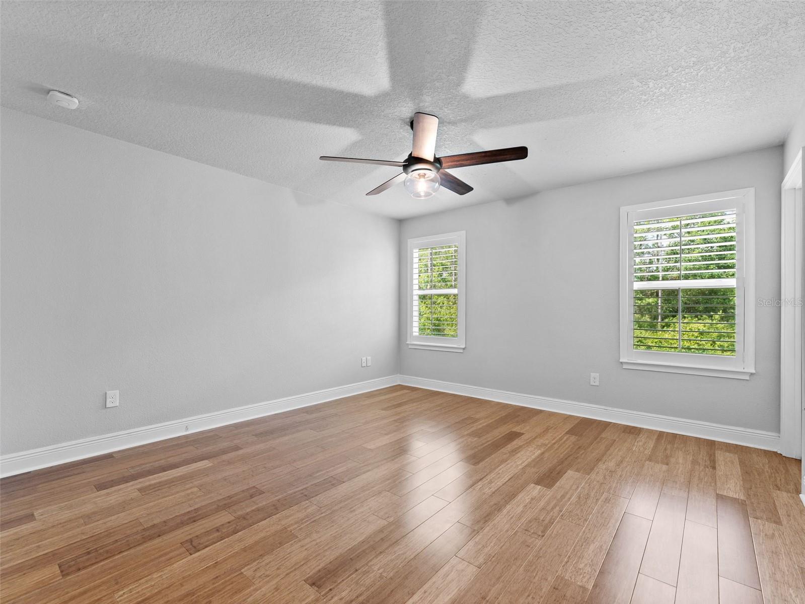 Image 9 of 30 For 5845 Grand Sonata