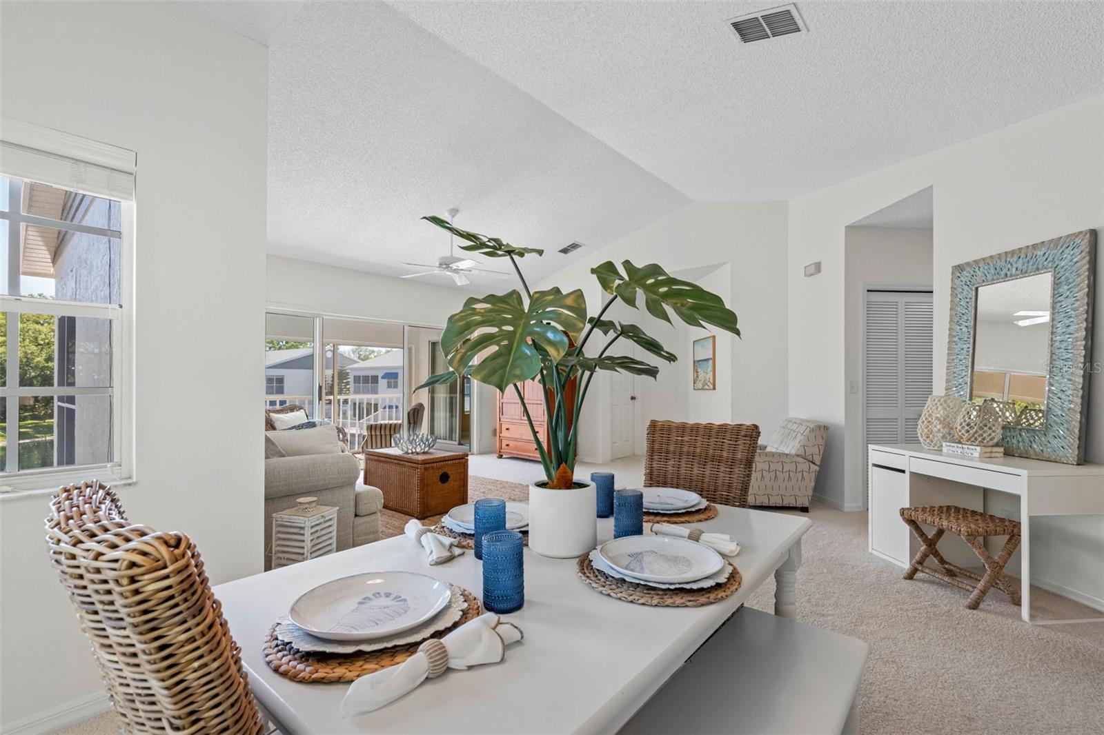 Image 16 of 75 For 11351 Shipwatch Lane 1841