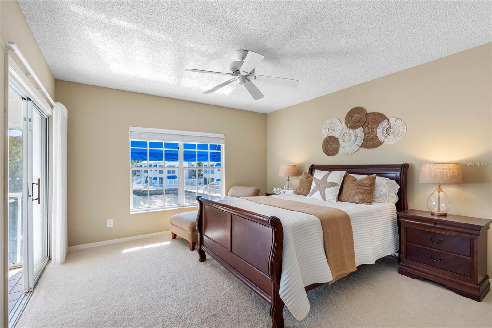 Image 29 of 75 For 11351 Shipwatch Lane 1841