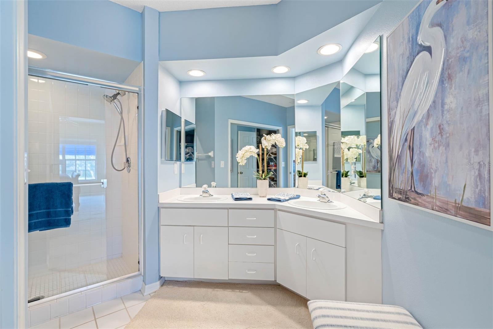 Image 32 of 75 For 11351 Shipwatch Lane 1841