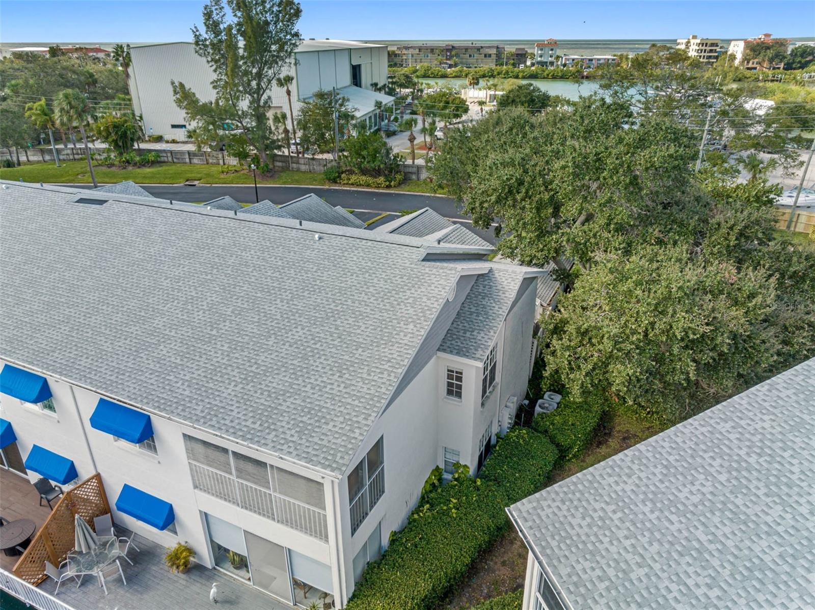 Image 50 of 75 For 11351 Shipwatch Lane 1841