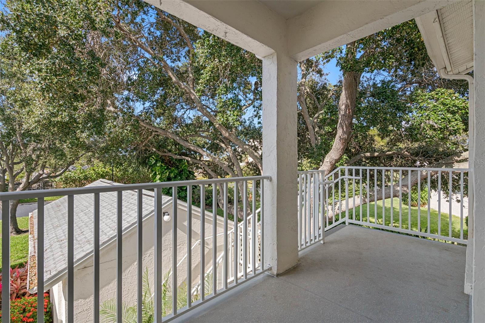 Image 6 of 75 For 11351 Shipwatch Lane 1841