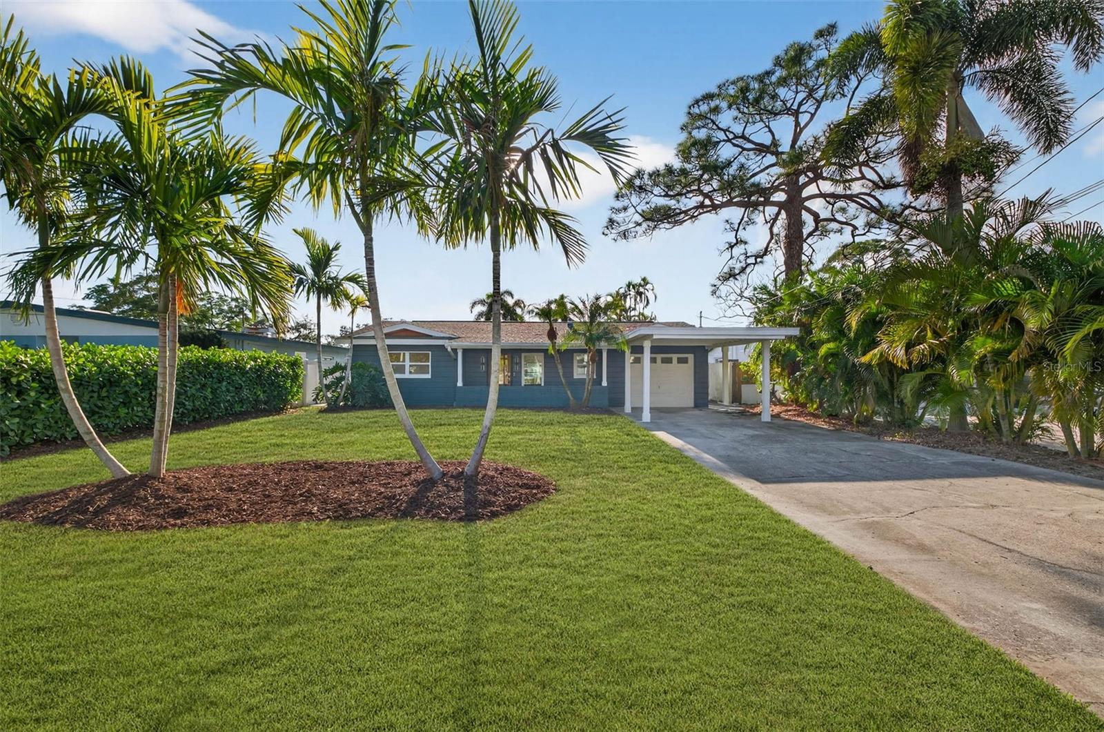 Details for 4790 Venetian Boulevard Ne, ST PETERSBURG, FL 33703