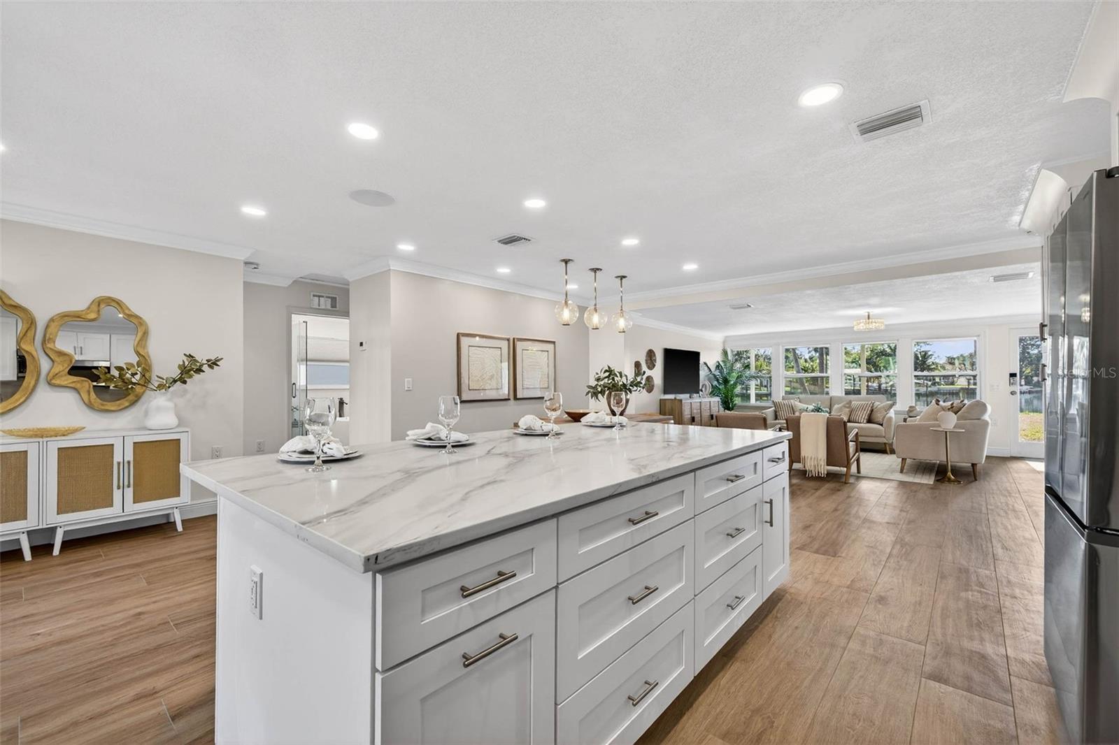 Image 10 of 38 For 4790 Venetian Boulevard Ne