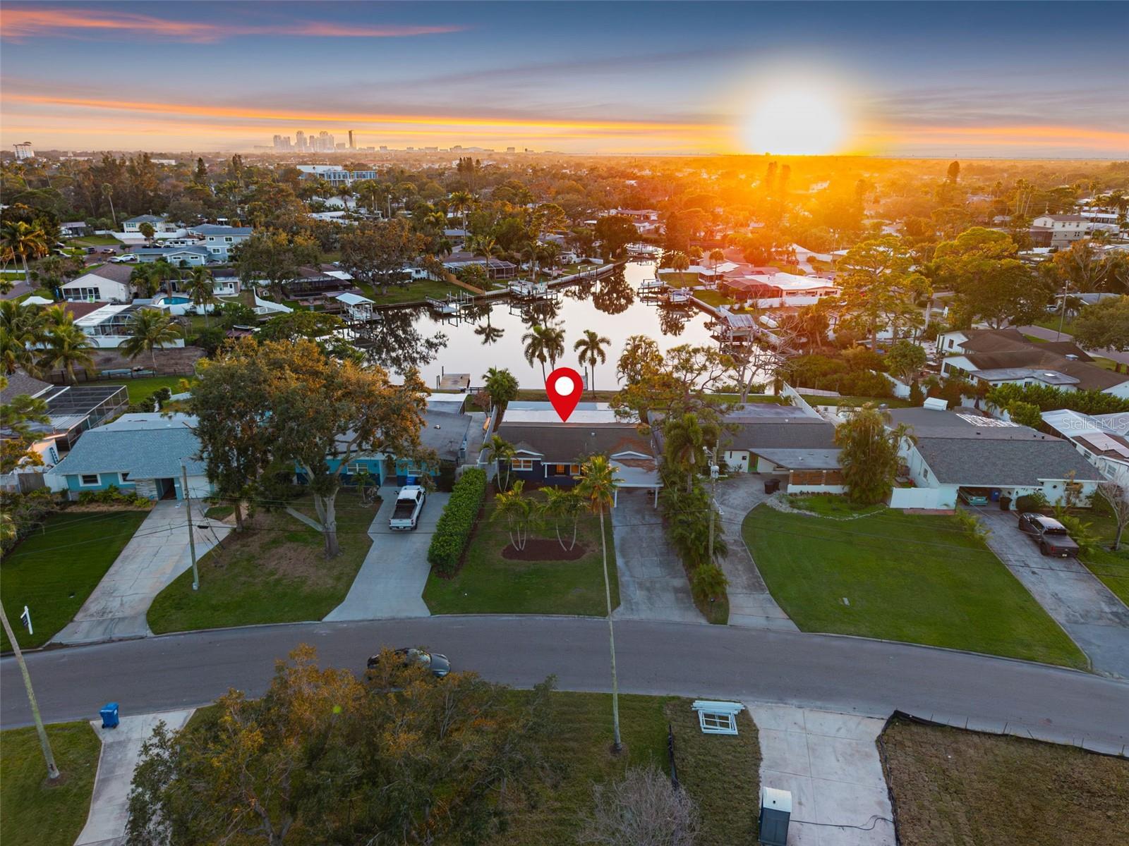 Image 37 of 38 For 4790 Venetian Boulevard Ne