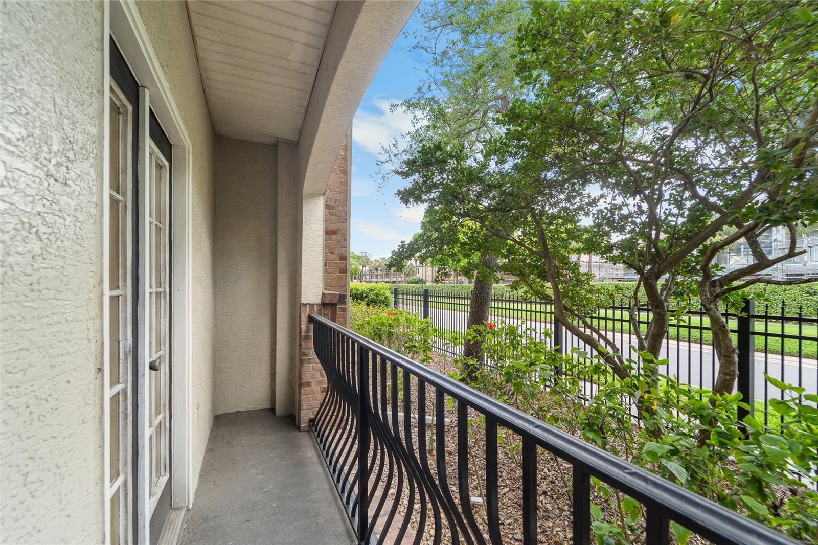 Image 11 of 33 For 501 Knights Run Avenue 6101