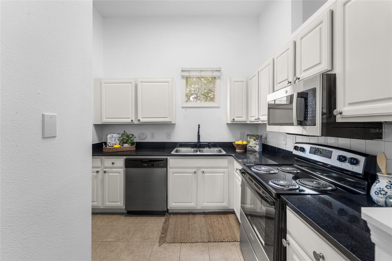 Image 18 of 33 For 501 Knights Run Avenue 6101