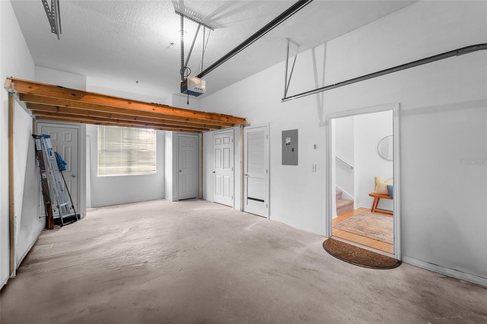 Image 24 of 33 For 501 Knights Run Avenue 6101