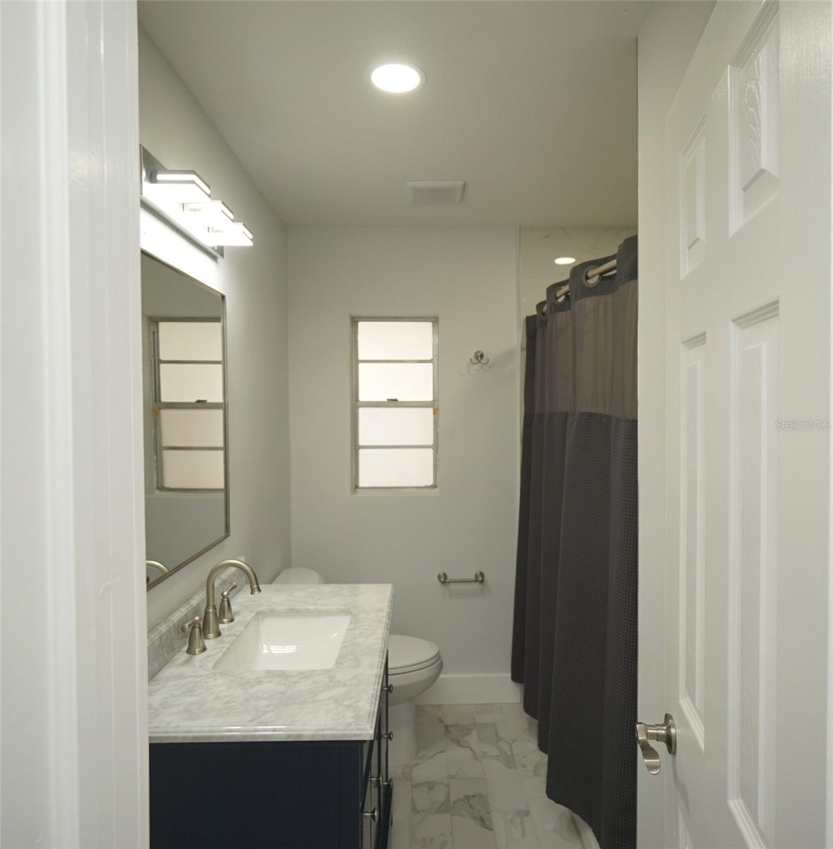 Image 12 of 35 For 3617 Gardenia Avenue