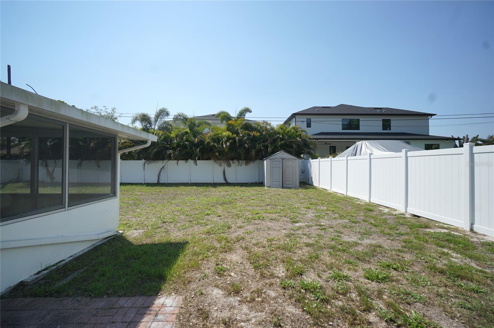 Image 22 of 35 For 3617 Gardenia Avenue