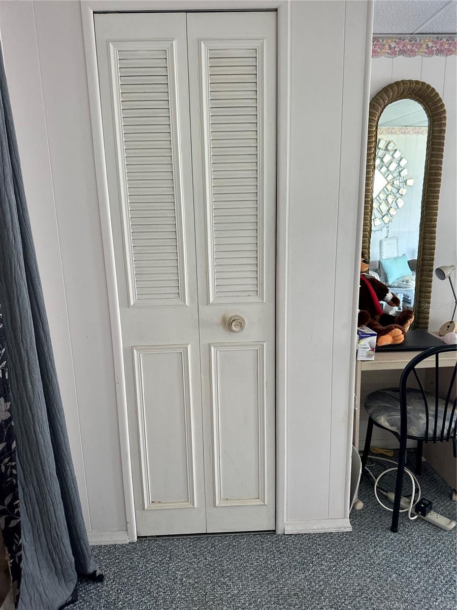 Listing photo id 9 for 1100 Belcher Road S 232