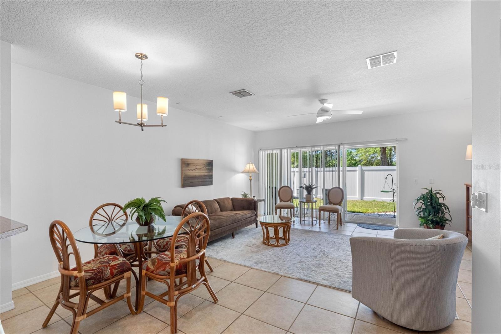 Image 10 of 40 For 20470 Needletree Drive