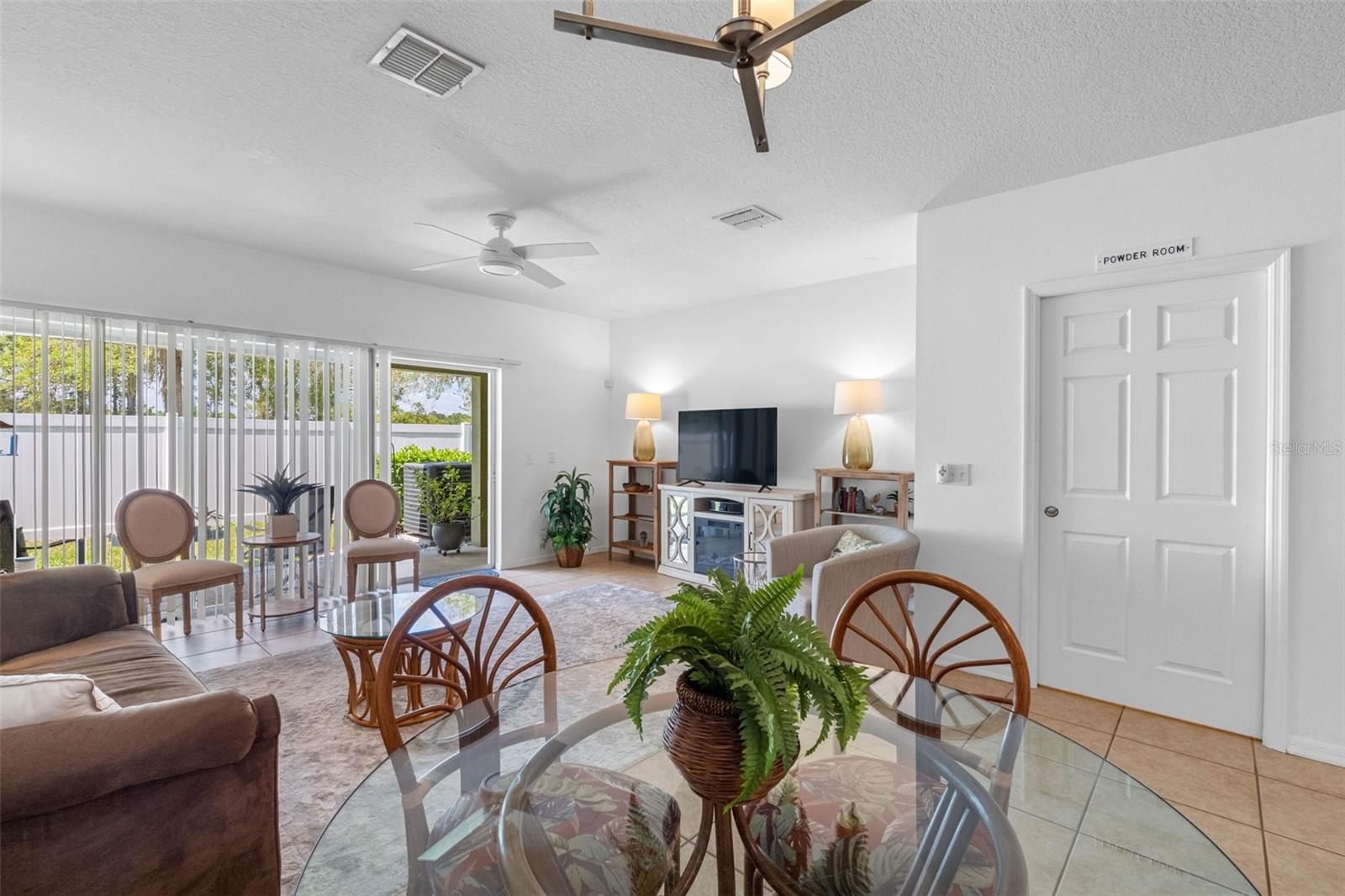 Image 13 of 40 For 20470 Needletree Drive