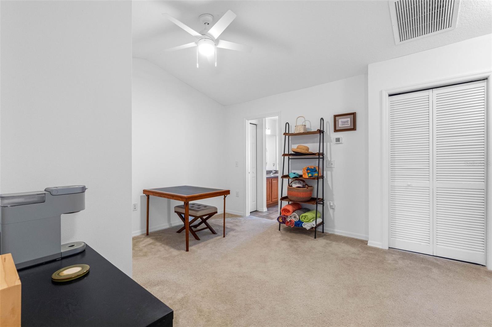 Image 17 of 40 For 20470 Needletree Drive