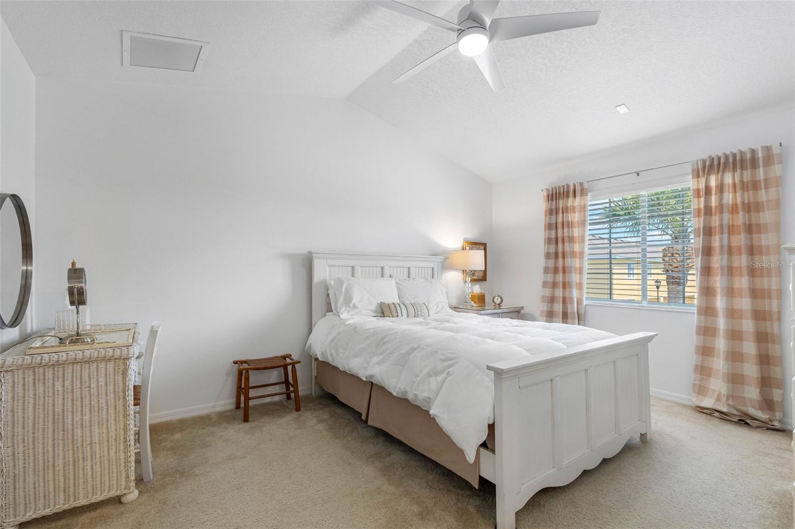 Image 23 of 40 For 20470 Needletree Drive