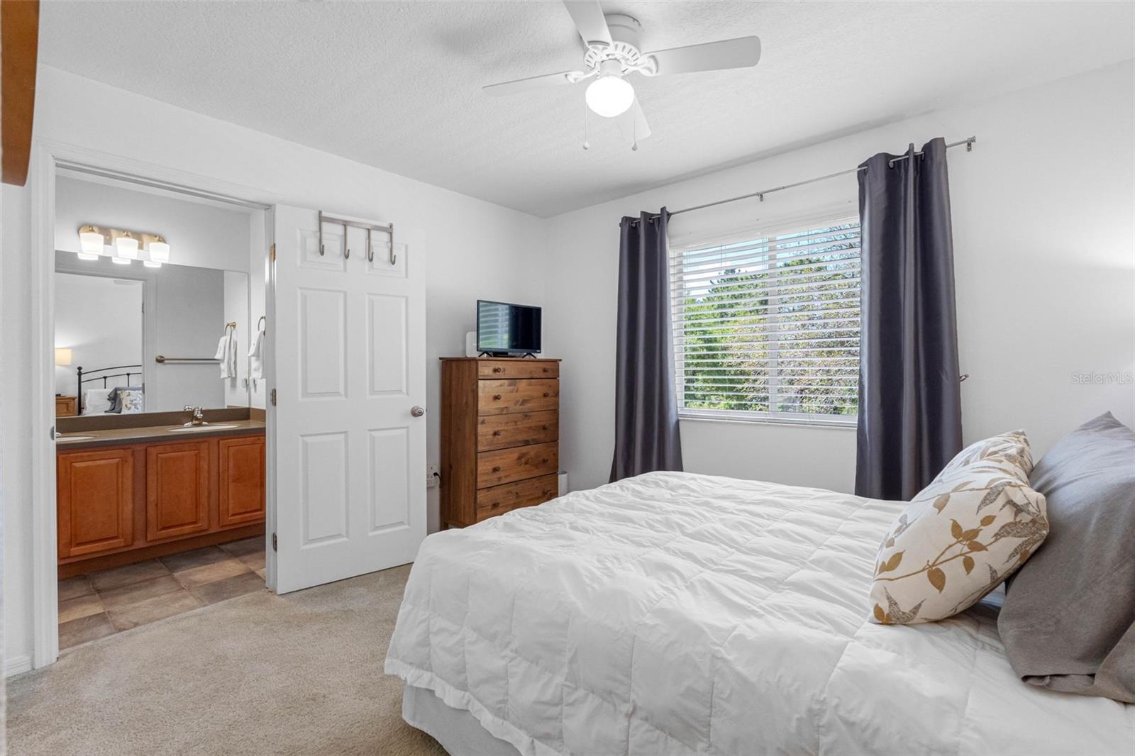 Image 30 of 40 For 20470 Needletree Drive