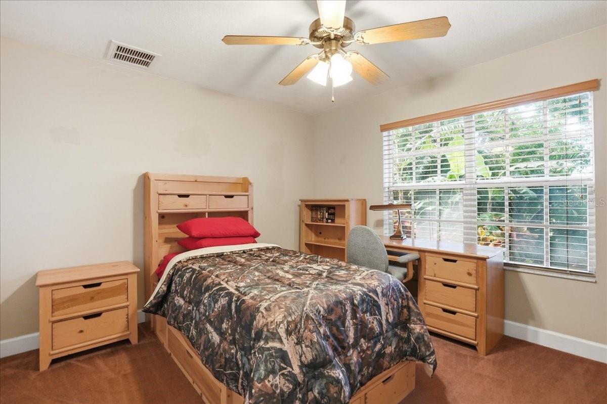 Image 31 of 42 For 860 Sand Pine Drive Ne
